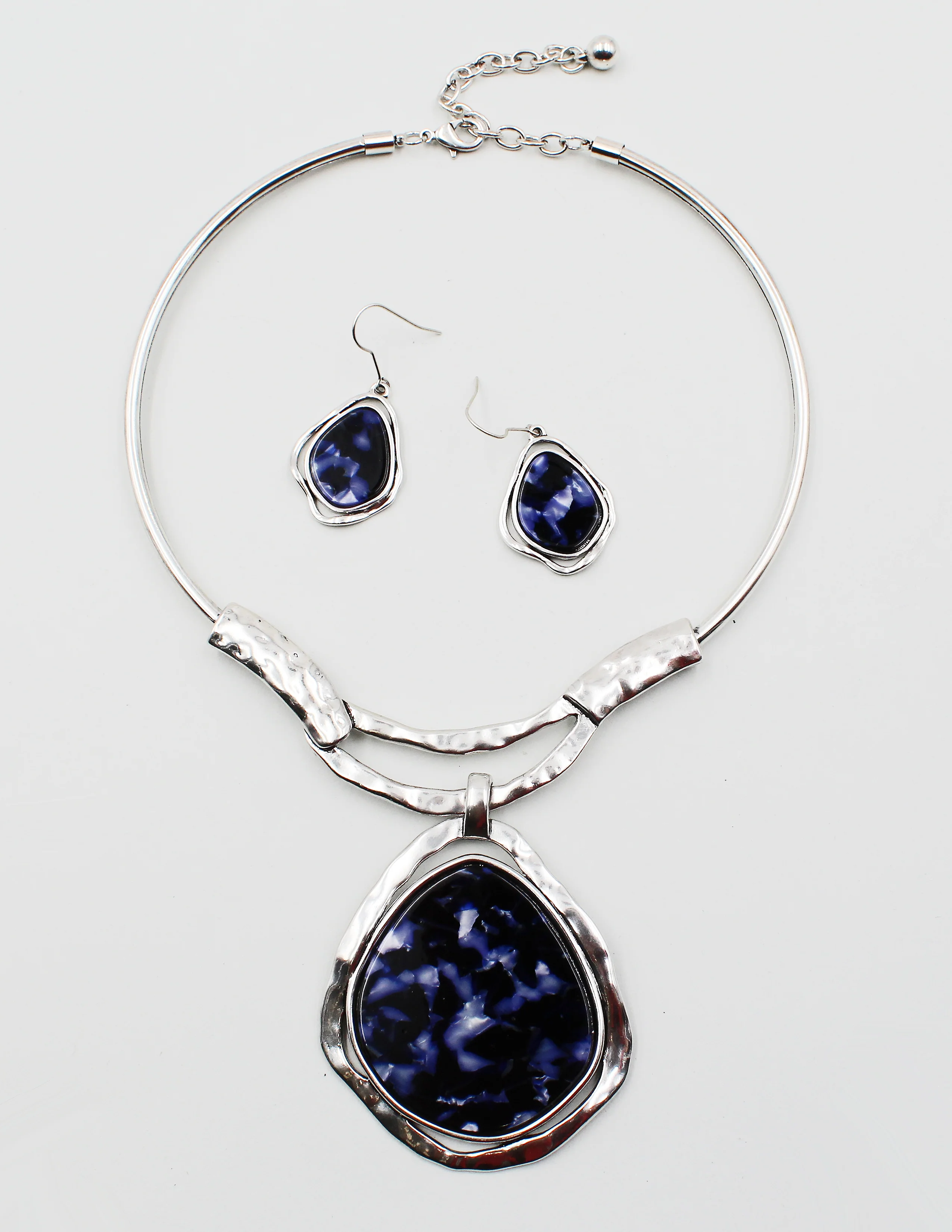 Center Stone Pendant Choker Set - Image 3