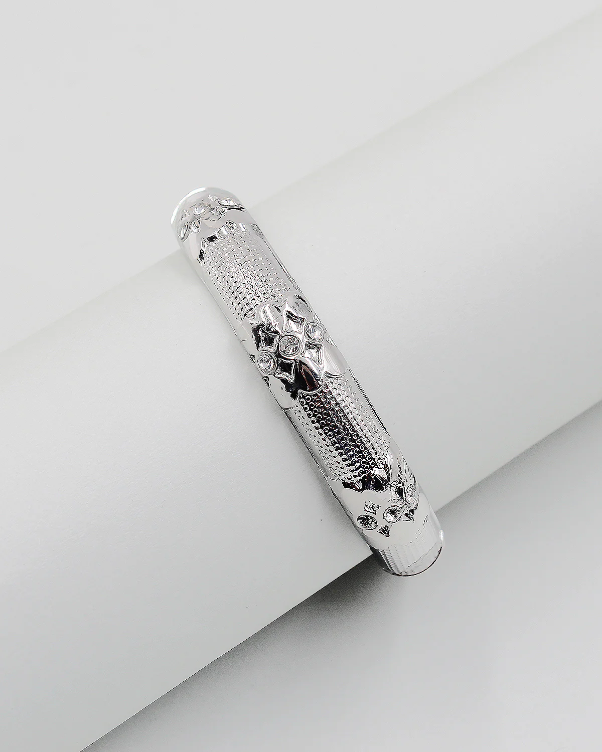 Textured Metal Hinged Bangle Bracelet with Clear Stones - Image 4