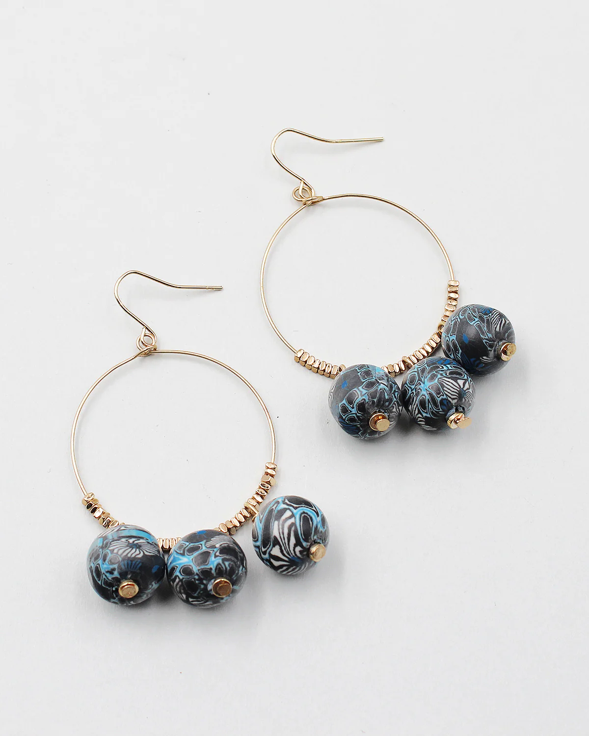 Wire Hoop with Acrylic Beads - Image 4